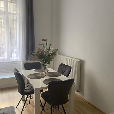 Blue Danube Apartment Downtown With Free Parking Boedapest Buitenkant foto