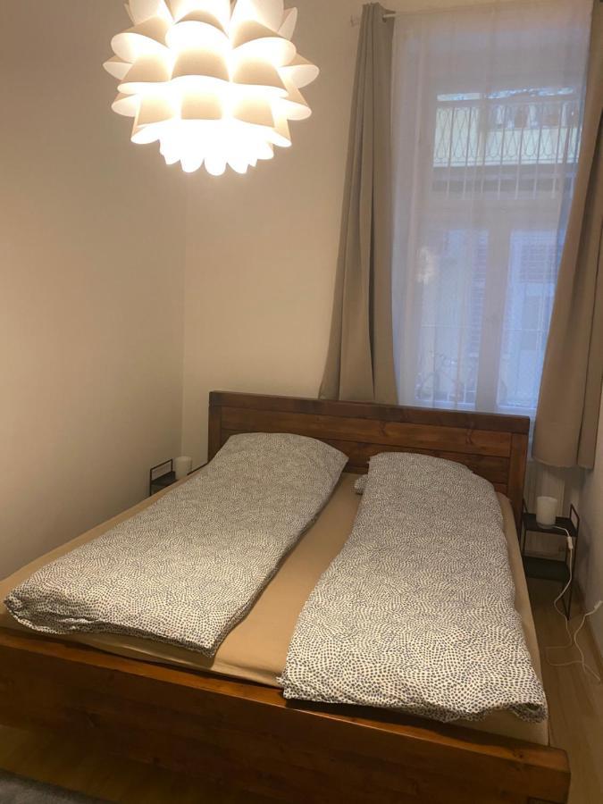 Blue Danube Apartment Downtown With Free Parking Boedapest Buitenkant foto